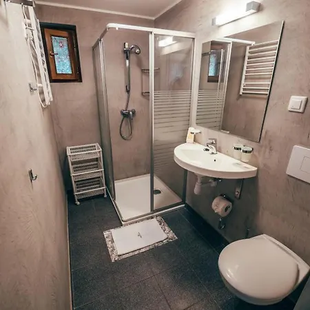 Magra Club * Debina (Ustka)