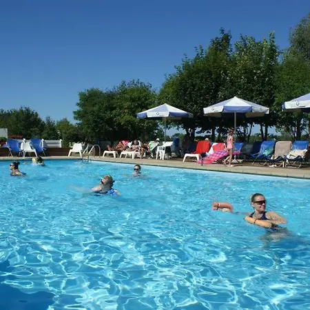 Semesteranläggning (resort) Magra Club